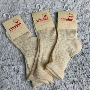 Ivory Baby Socks 🧦